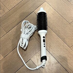 Bondi Boost heated round brush